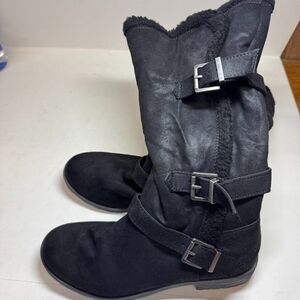 White Mountain Womens 7.5 M Black Buckle Detail Zip Up Lined Boots PREOWNED ZZ7